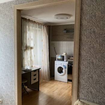 Сдается 1-комнатная квартира, 35 м²