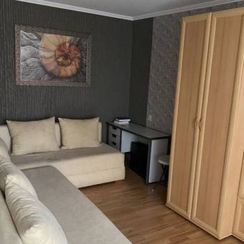 Сдается 1-комнатная квартира, 35 м²