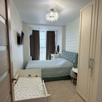 Продается 1-комнатная квартира, 40 м²