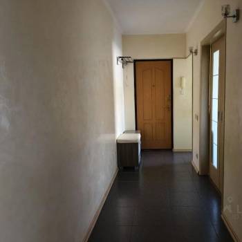 Продается 3-х комнатная квартира, 83 м²
