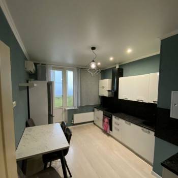 Сдается 2-х комнатная квартира, 56 м²