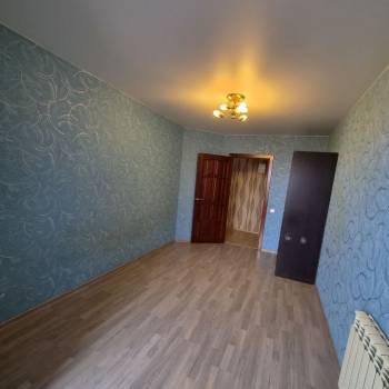 Продается 1-комнатная квартира, 43 м²