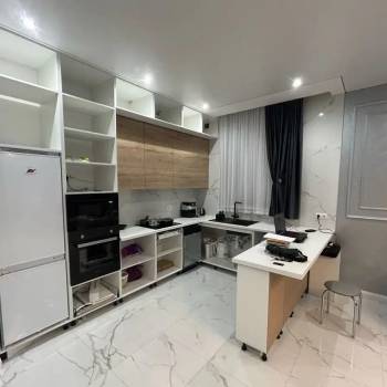 Продается 1-комнатная квартира, 38 м²