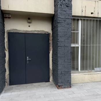 Сдается Нежилое помещение, 420 м²
