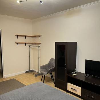Сдается 1-комнатная квартира, 40 м²
