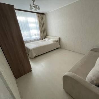 Продается 1-комнатная квартира, 32 м²