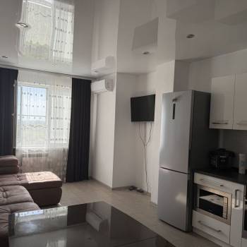 Продается 1-комнатная квартира, 51 м²