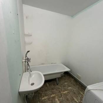 Сдается 1-комнатная квартира, 56 м²