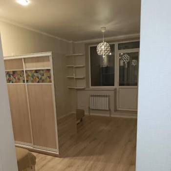 Сдается 1-комнатная квартира, 38 м²