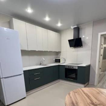 Сдается Многокомнатная квартира, 63,8 м²