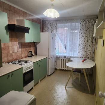Сдается Многокомнатная квартира, 65 м²
