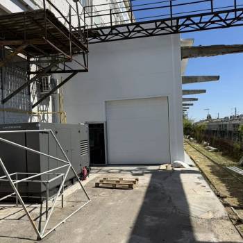 Сдается Нежилое помещение, 300 м²