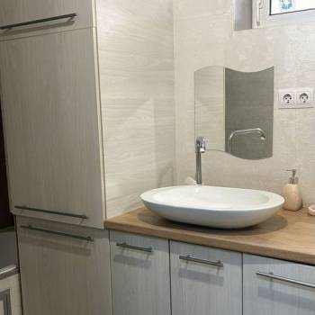 Сдается Многокомнатная квартира, 55 м²