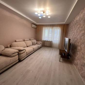 Сдается Многокомнатная квартира, 110 м²