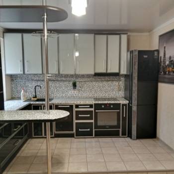 Сдается Многокомнатная квартира, 63,7 м²