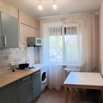 Сдается 1-комнатная квартира, 30 м²
