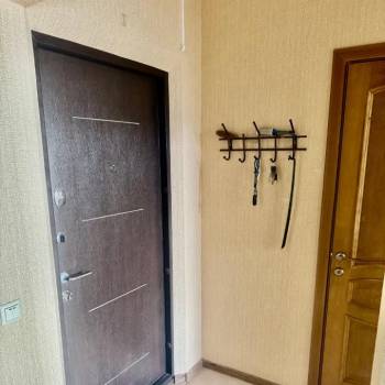 Продается 1-комнатная квартира, 36 м²