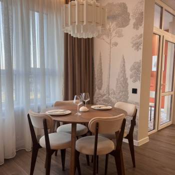 Сдается 1-комнатная квартира, 56 м²