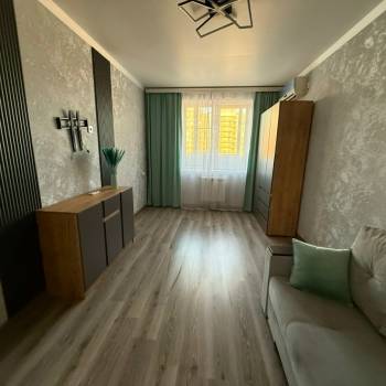 Сдается 1-комнатная квартира, 40 м²