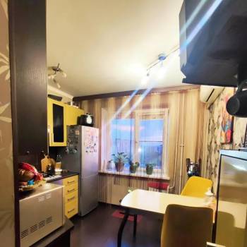 Продается 2-х комнатная квартира, 55 м²