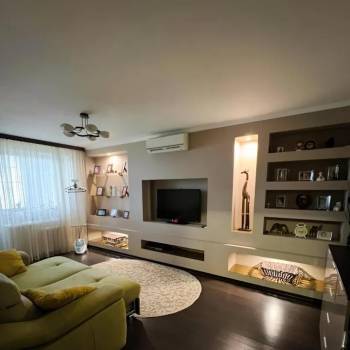 Продается 2-х комнатная квартира, 55 м²