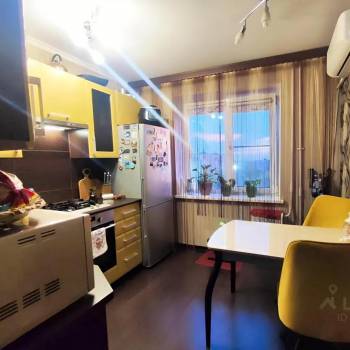 Продается 2-х комнатная квартира, 55 м²