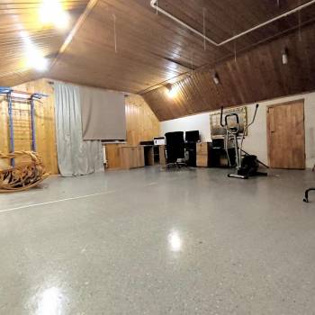 Продается Дом, 220 м²