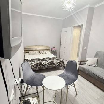 Продается 1-комнатная квартира, 30 м²