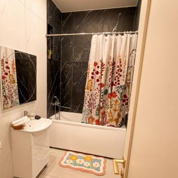 Продается 2-х комнатная квартира, 53 м²