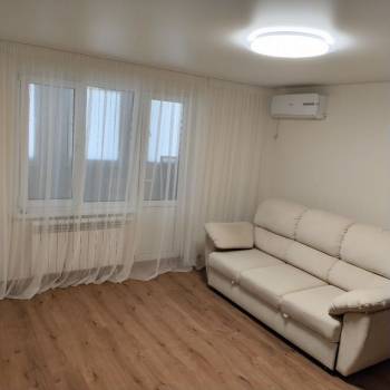 Сдается Многокомнатная квартира, 70 м²