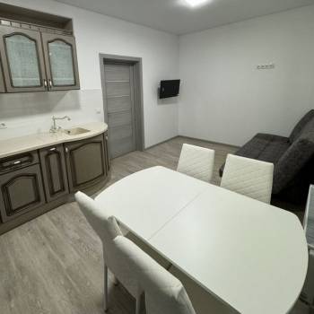 Сдается 2-х комнатная квартира, 55 м²