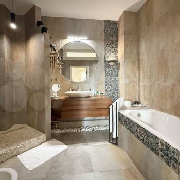 Продается 3-х комнатная квартира, 100 м²