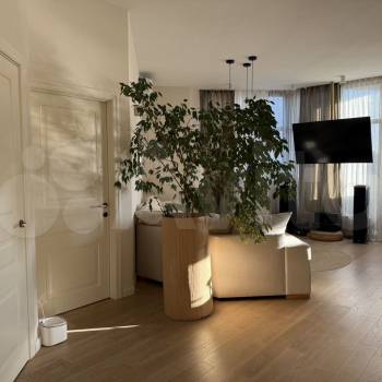 Продается 3-х комнатная квартира, 100 м²