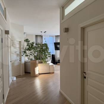 Продается 3-х комнатная квартира, 100 м²