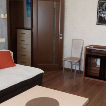 Сдается 1-комнатная квартира, 50 м²