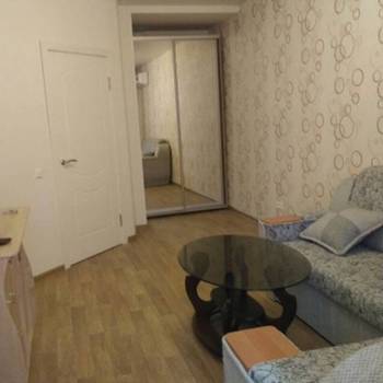 Сдается 1-комнатная квартира, 42 м²