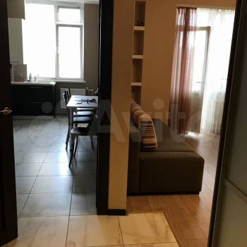 Сдается 1-комнатная квартира, 44 м²