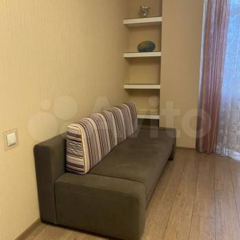 Сдается 1-комнатная квартира, 44 м²