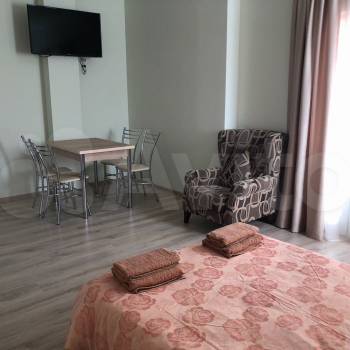 Сдается 1-комнатная квартира, 40 м²