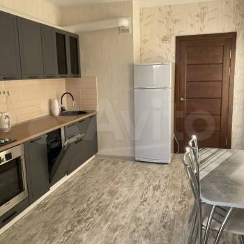 Продается 1-комнатная квартира, 44,4 м²