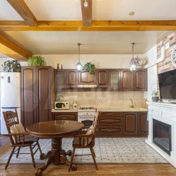 Продается 1-комнатная квартира, 56 м²