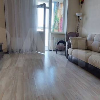 Сдается 1-комнатная квартира, 43 м²