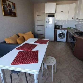 Сдается 1-комнатная квартира, 43 м²