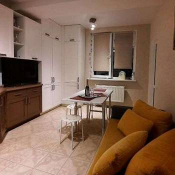 Сдается 1-комнатная квартира, 43 м²