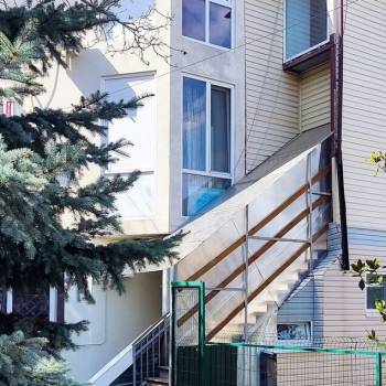 Продается 1-комнатная квартира, 32 м²