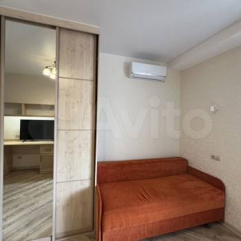 Сдается 1-комнатная квартира, 39 м²