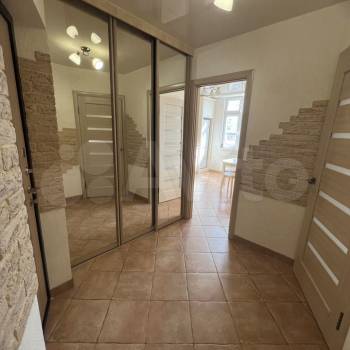 Сдается 1-комнатная квартира, 39 м²