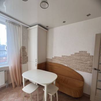 Сдается 1-комнатная квартира, 39 м²