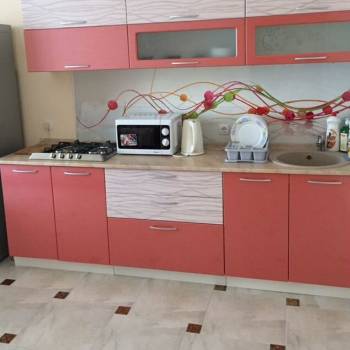 Сдается 1-комнатная квартира, 68 м²