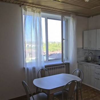 Сдается 1-комнатная квартира, 45 м²